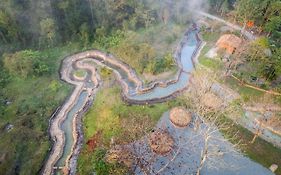 Suối Khoáng Nóng Thanh Tân Bởi Fusion